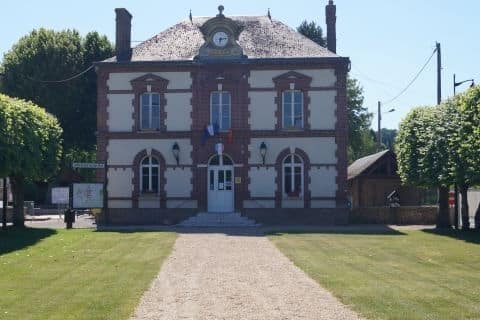 La Mairie du Villade d'heudreville-sur-Eure